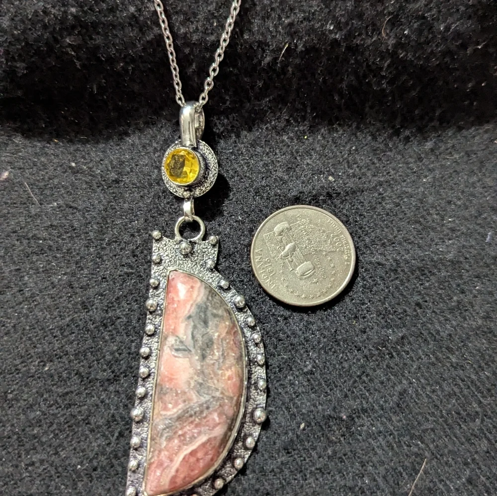 Silver Plated Pink Rhodochrosite Gemstone Pendant Statement Necklace - Picture 3 of 3